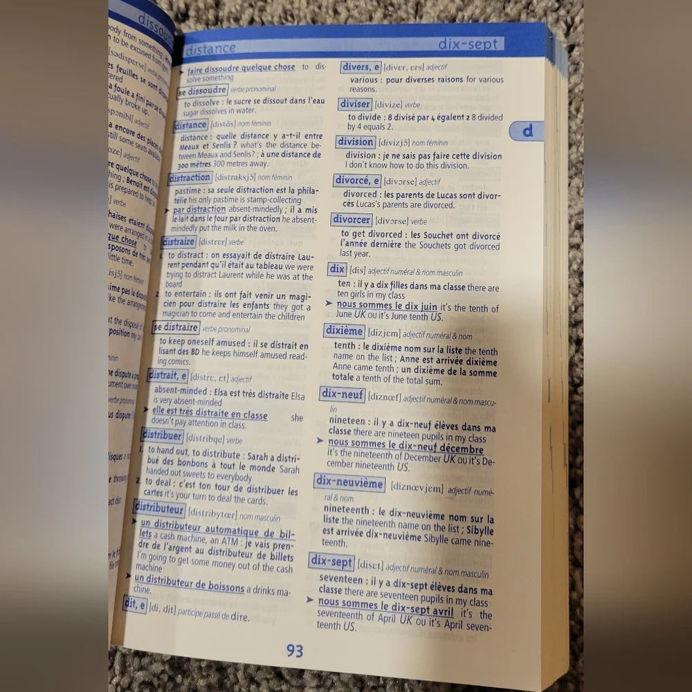 ☀️French-English Dictionary - Picture 5 of 5